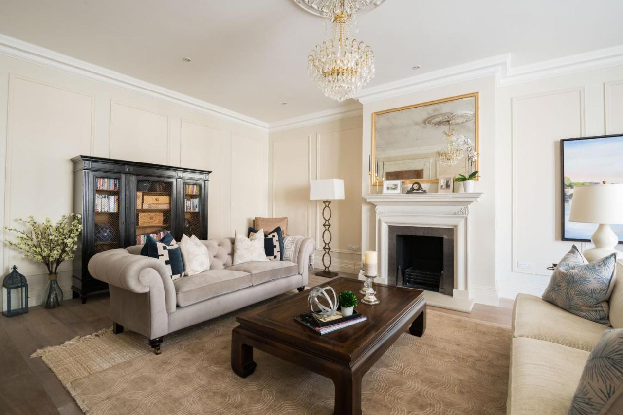 Breathtaking Putney Home With Gorgeous Garden 리치먼드 외부 사진